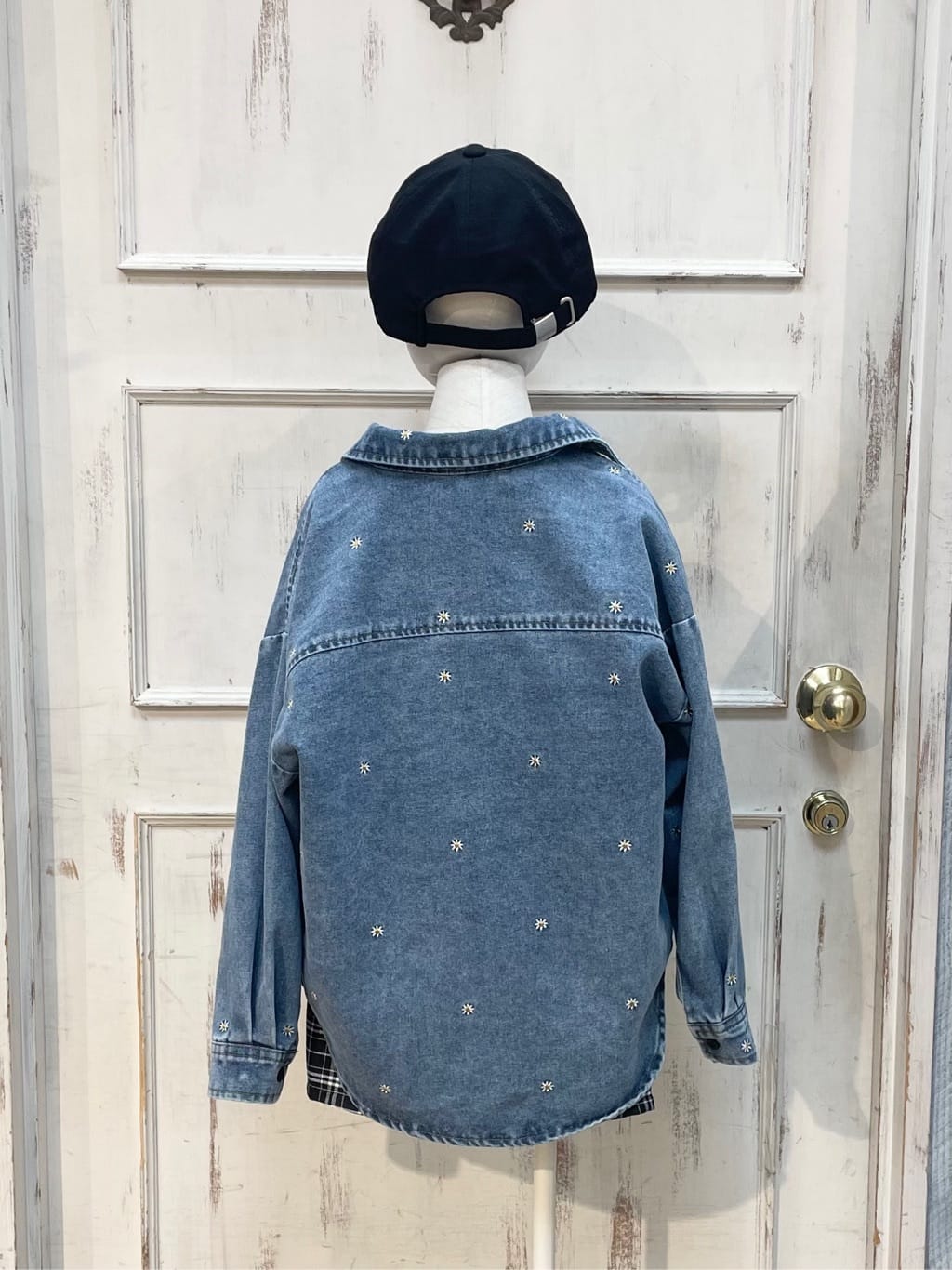 なつさんの「SHOO･LA･RUE｜リアル犬刺繍シャイニーキャップ」を使ったコーディネート