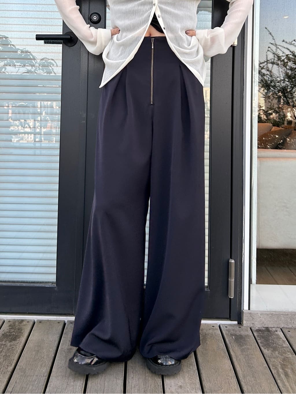 harunaさんの「CODE A｜thin gather shirts」を使ったコーディネート