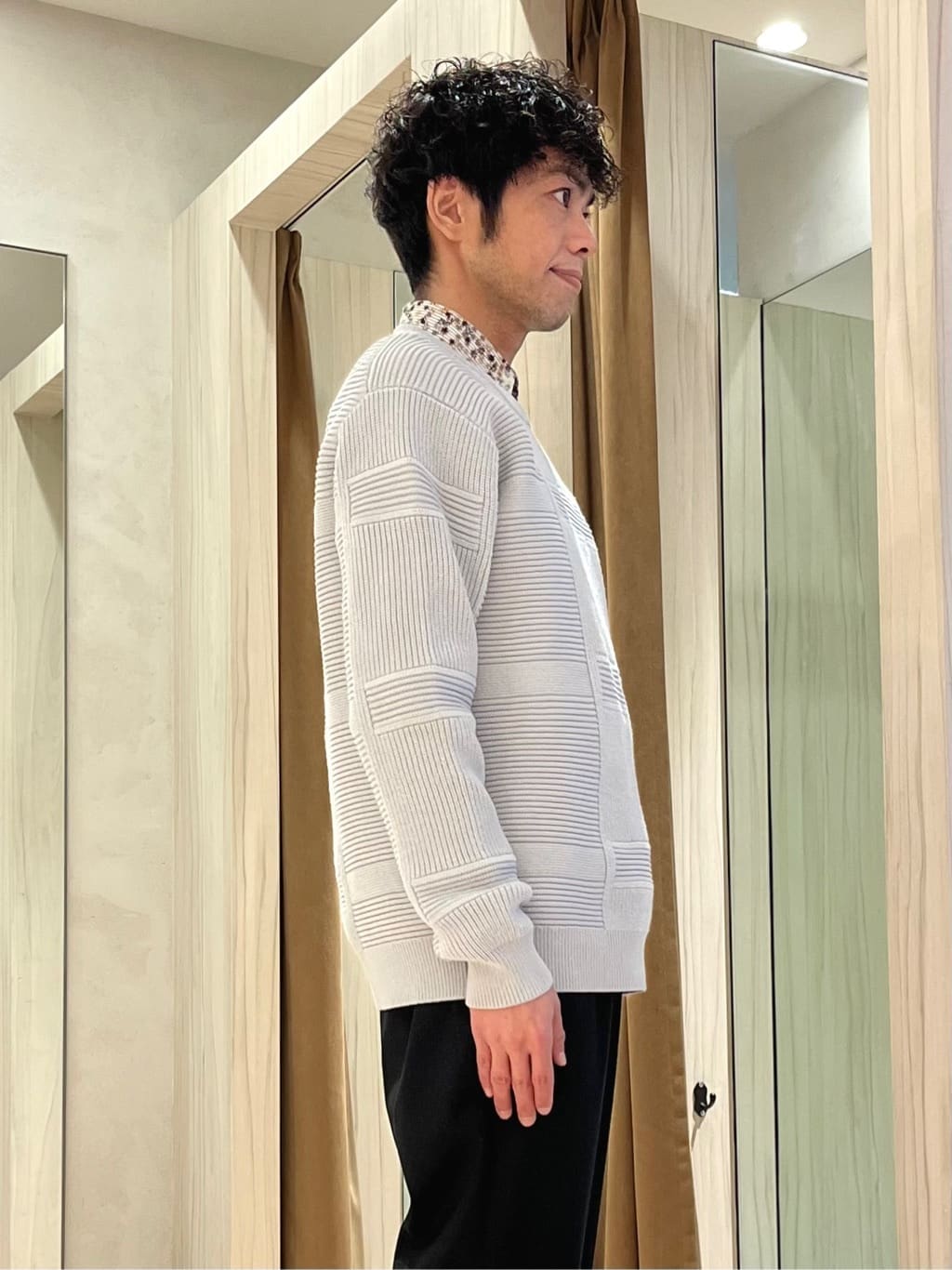 URAさんの「TAKEO KIKUCHI｜畦編みチェック プルオーバーニット」を使ったコーディネート