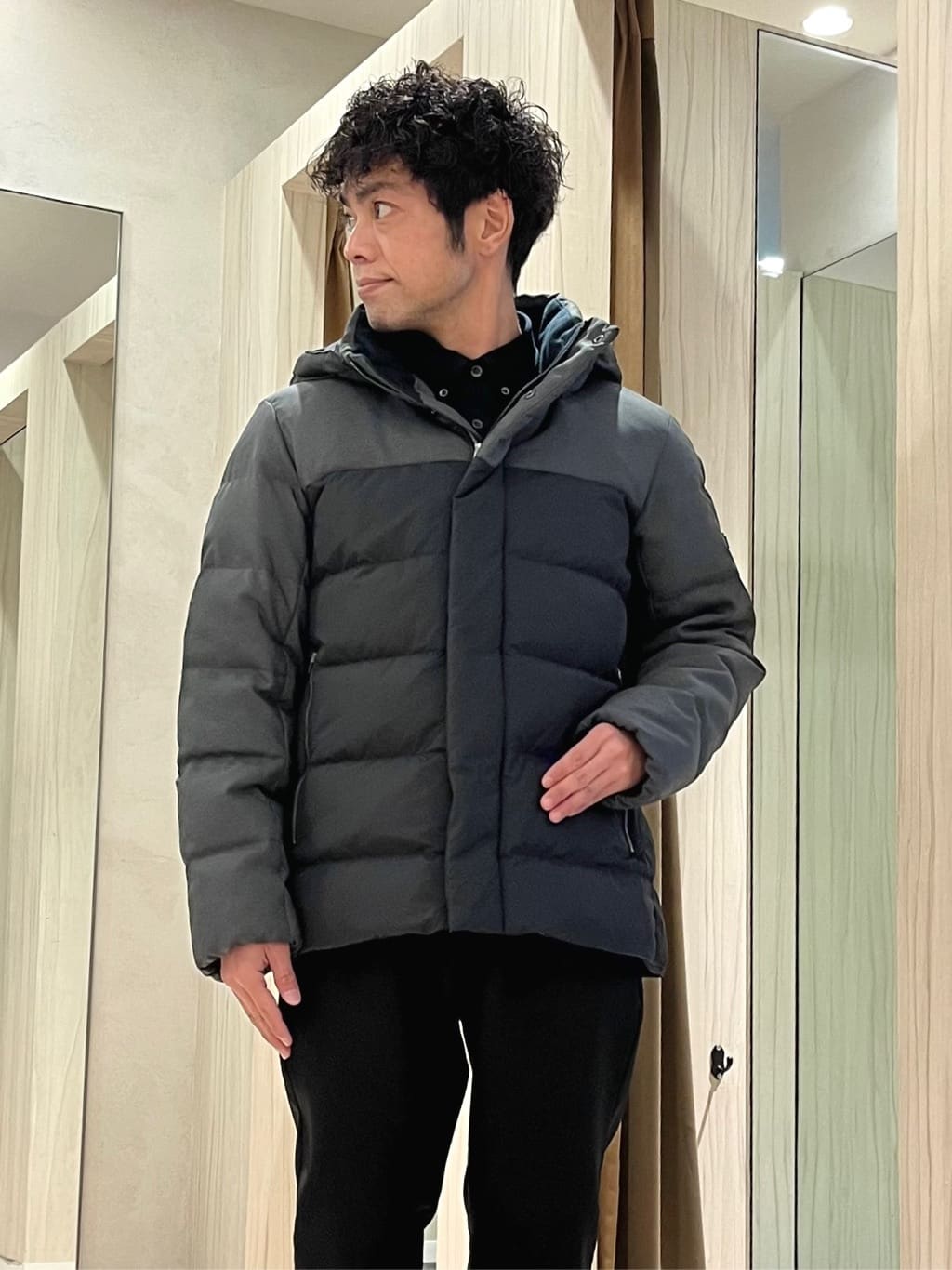 URAさんの「TAKEO KIKUCHI｜カラーコンビ ダウンブルゾン」を使ったコーディネート