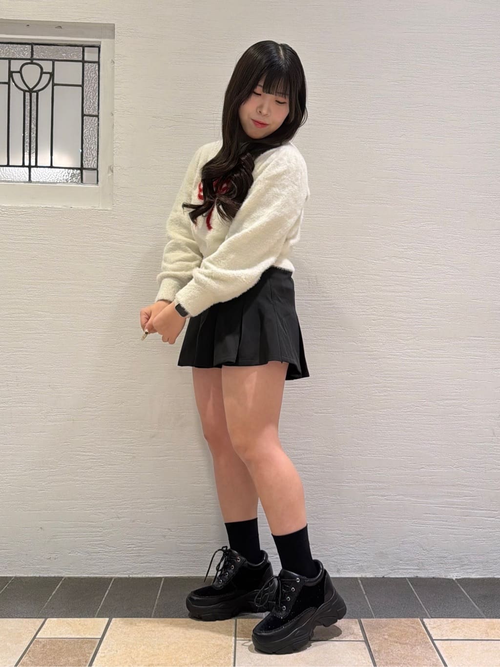Nさんの「ESPERANZA｜ベルベットラメスニーカー」を使ったコーディネート