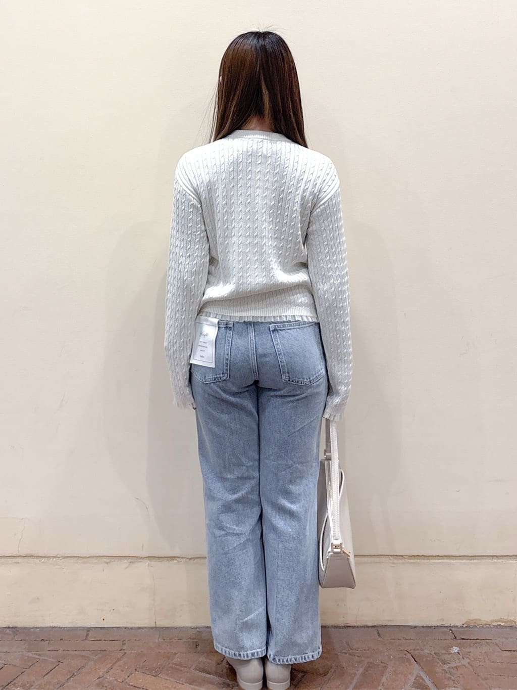shiuさんの「OPAQUE.CLIP｜《丈が選べる》ストレートデニムパンツ【洗濯機洗い可】」を使ったコーディネート