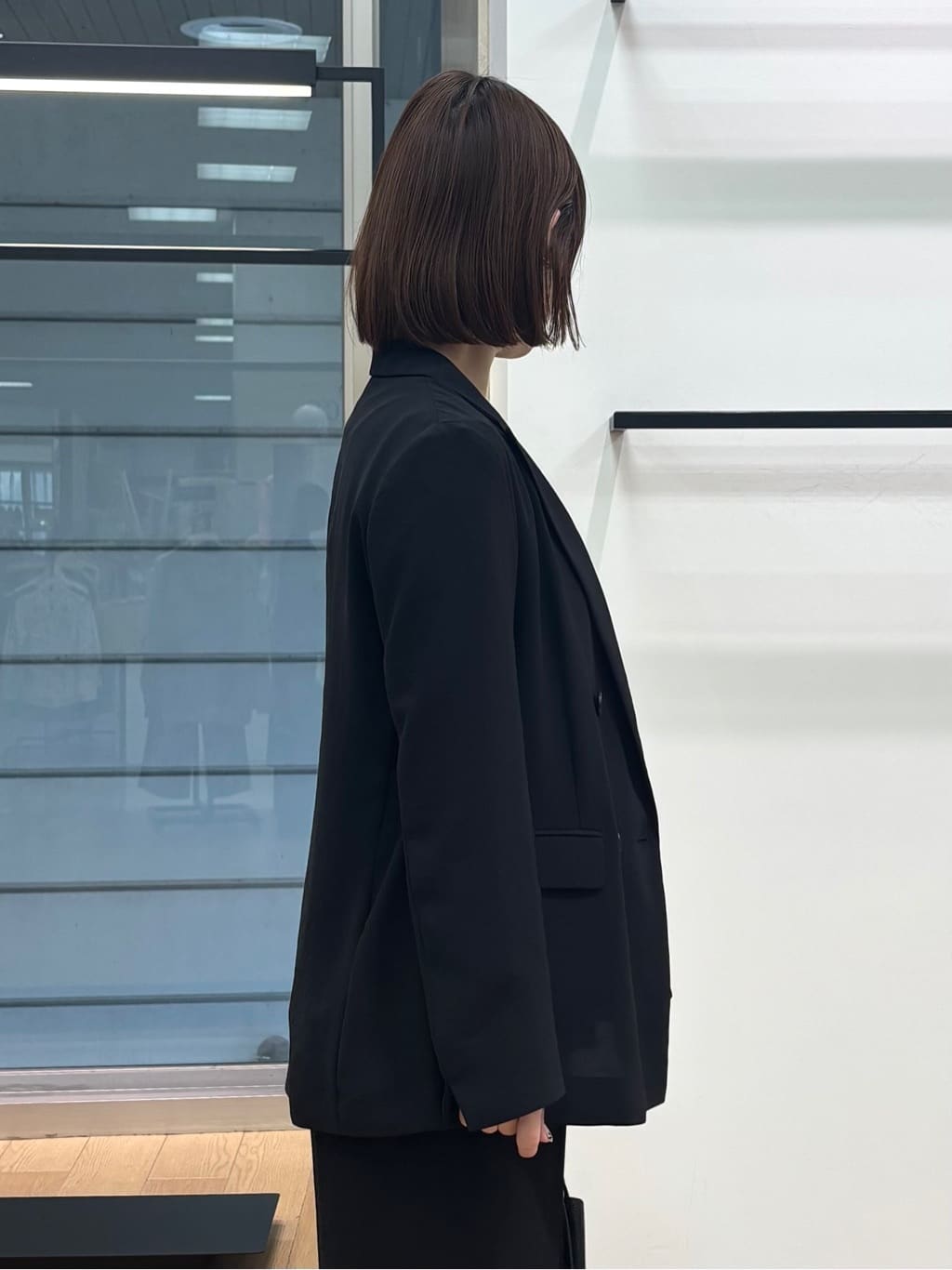asamiさんの「INDIVI｜【洗える／UVケア／SETUP可】着る日傘ペプラムブラウス」を使ったコーディネート