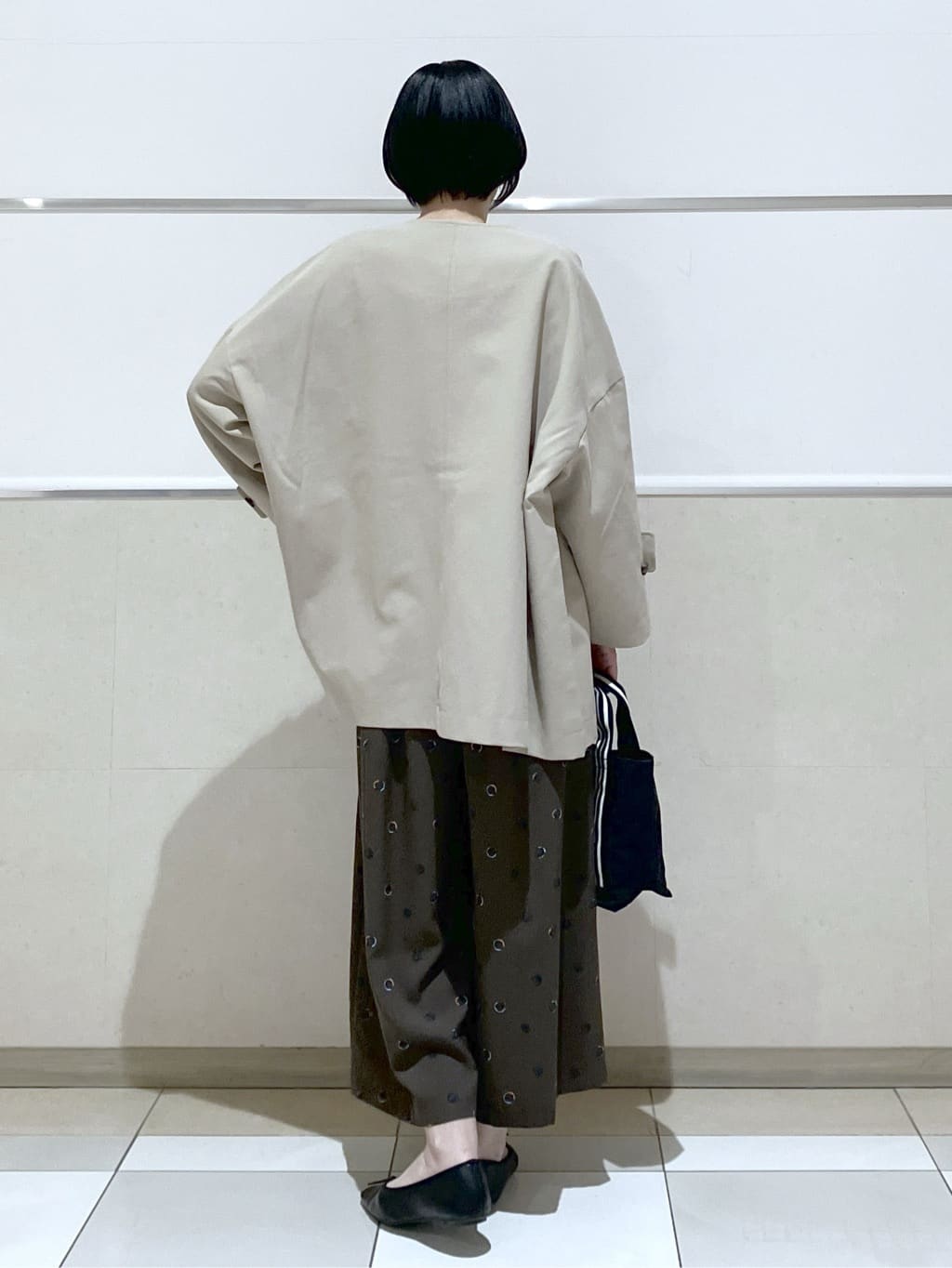 eriko さんの「Dessin｜【花粉ガード/撥水加工/洗える】クルーネックスプリングコート」を使ったコーディネート