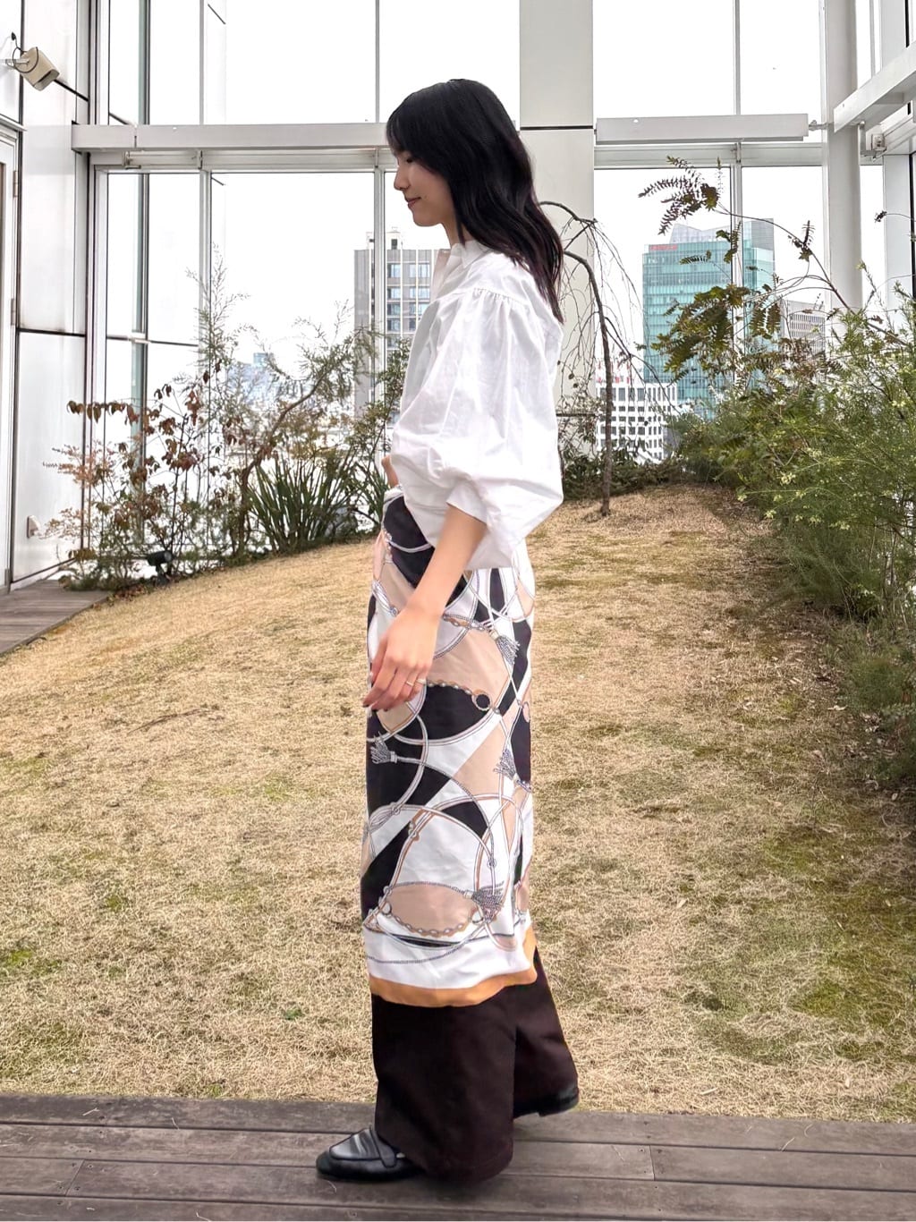 sachikoさんの「OPAQUE.CLIP｜ボリュームスリーブシャツ【洗濯機OK】」を使ったコーディネート