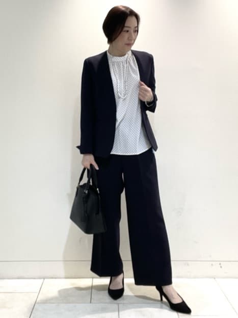 フミさんの「Reflect｜【SS-4Lサイズ／通勤／セットアップ可】ノーカラージャケット」を使ったコーディネート