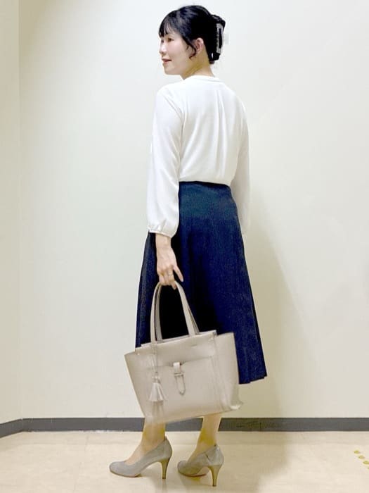  beni_gingerさんの「Reflect｜【UVカット／接触冷感】フロントフリルシフォンブラウス」を使ったコーディネート