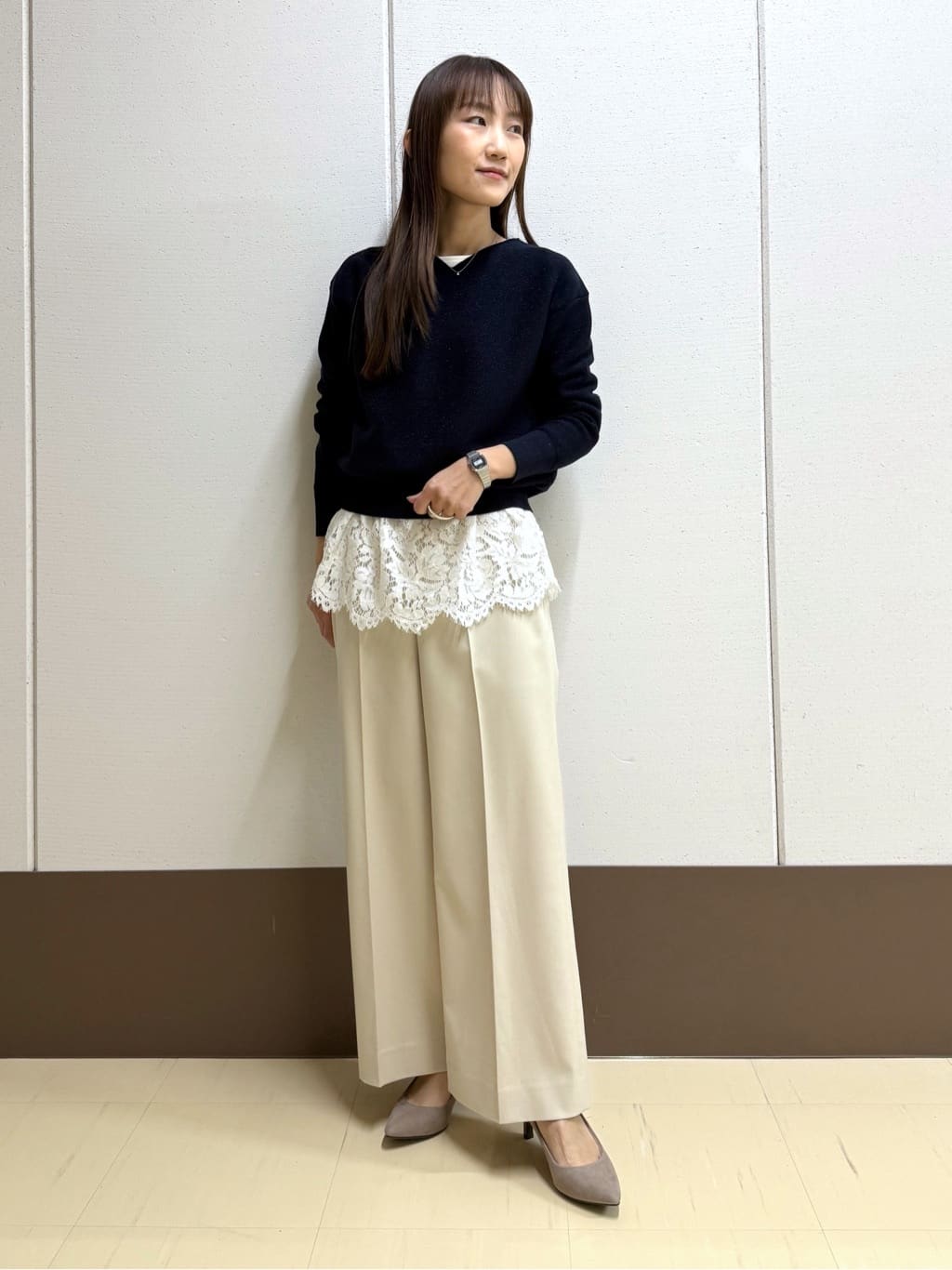 mamiさんの「INDIVI｜【洗える／レイヤードにおすすめ】レース切り替えカットソー」を使ったコーディネート