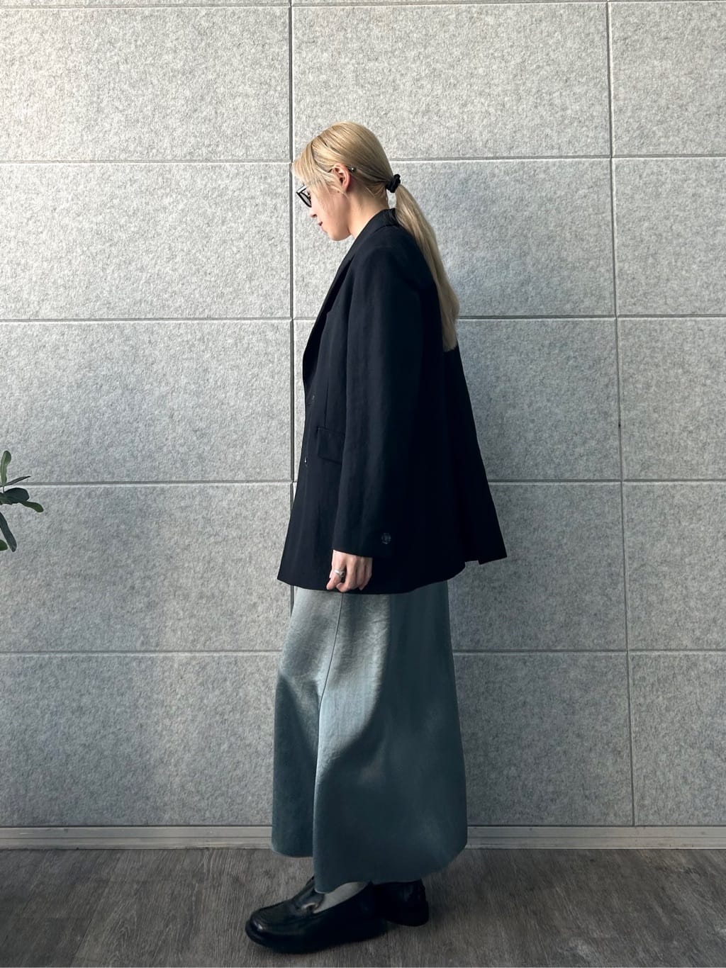 honoka Aさんの「CODE A｜arc tailored jacket」を使ったコーディネート