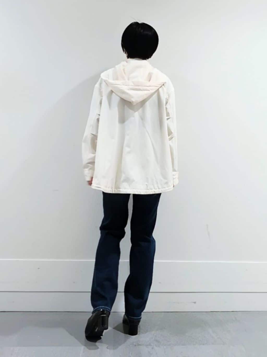 ミズタさんの「UNTITLED｜【洗える/はっ水】リラクシーマウンテンパーカー」を使ったコーディネート