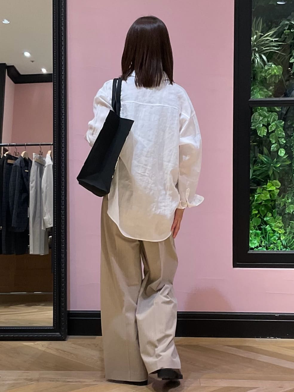 Hiwatashiさんの「DRESSTERIOR｜【人気定番/ウォッシャブル】ガーメントダイラミーシャツ」を使ったコーディネート