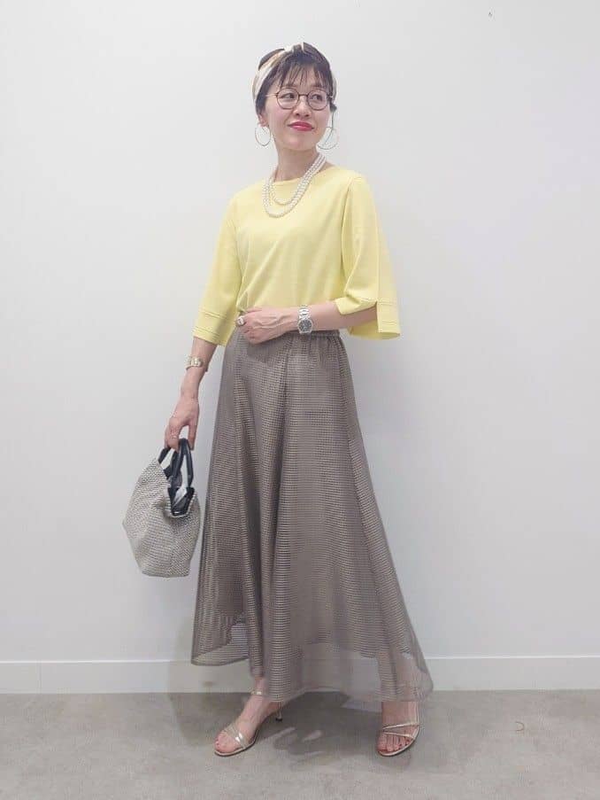 MUTSUKOさんの「UNTITLED｜【洗える/清涼感】袖スリットニットプルオーバー」を使ったコーディネート