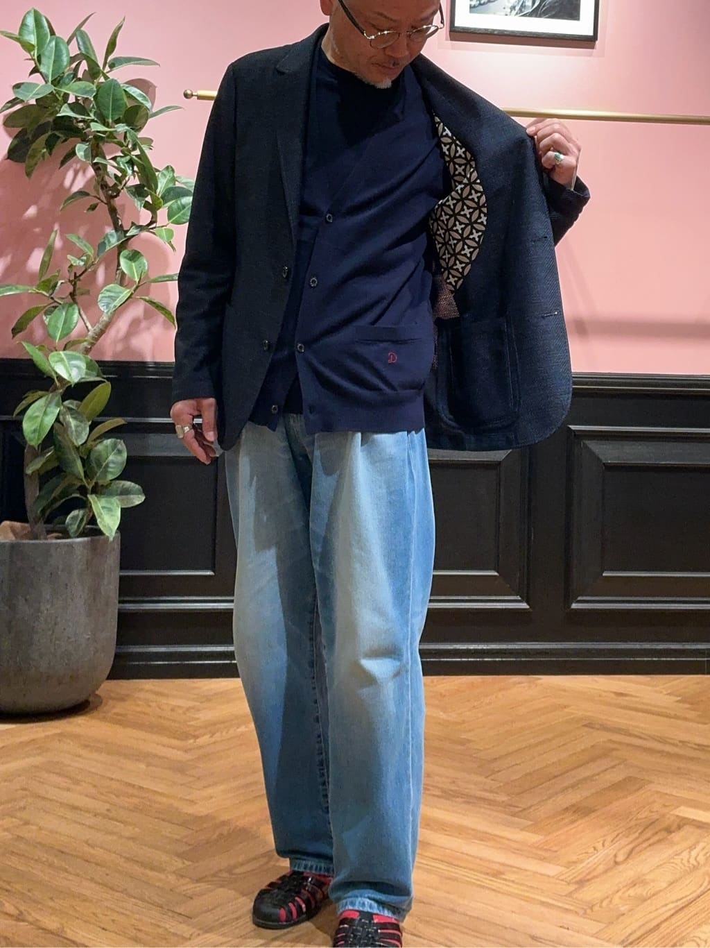 torigoeさんの「DRESSTERIOR｜【ウォッシャブル】コットンシルク ニットカーディガン」を使ったコーディネート
