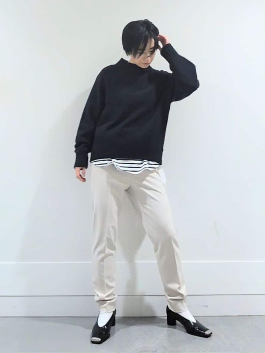 ミズタさんの「UNTITLED｜【洗える/レイヤードTシャツ】ラウンドテールジャージプルオーバー」を使ったコーディネート