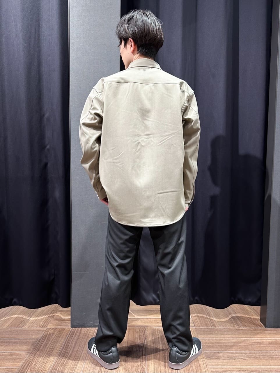 tomoyaさんの「THE SHOP TK｜FLEX LINE  カバーオール　ストレッチ/防シワ/マシンウォッシャブル/セットアップ可」を使ったコーディネート