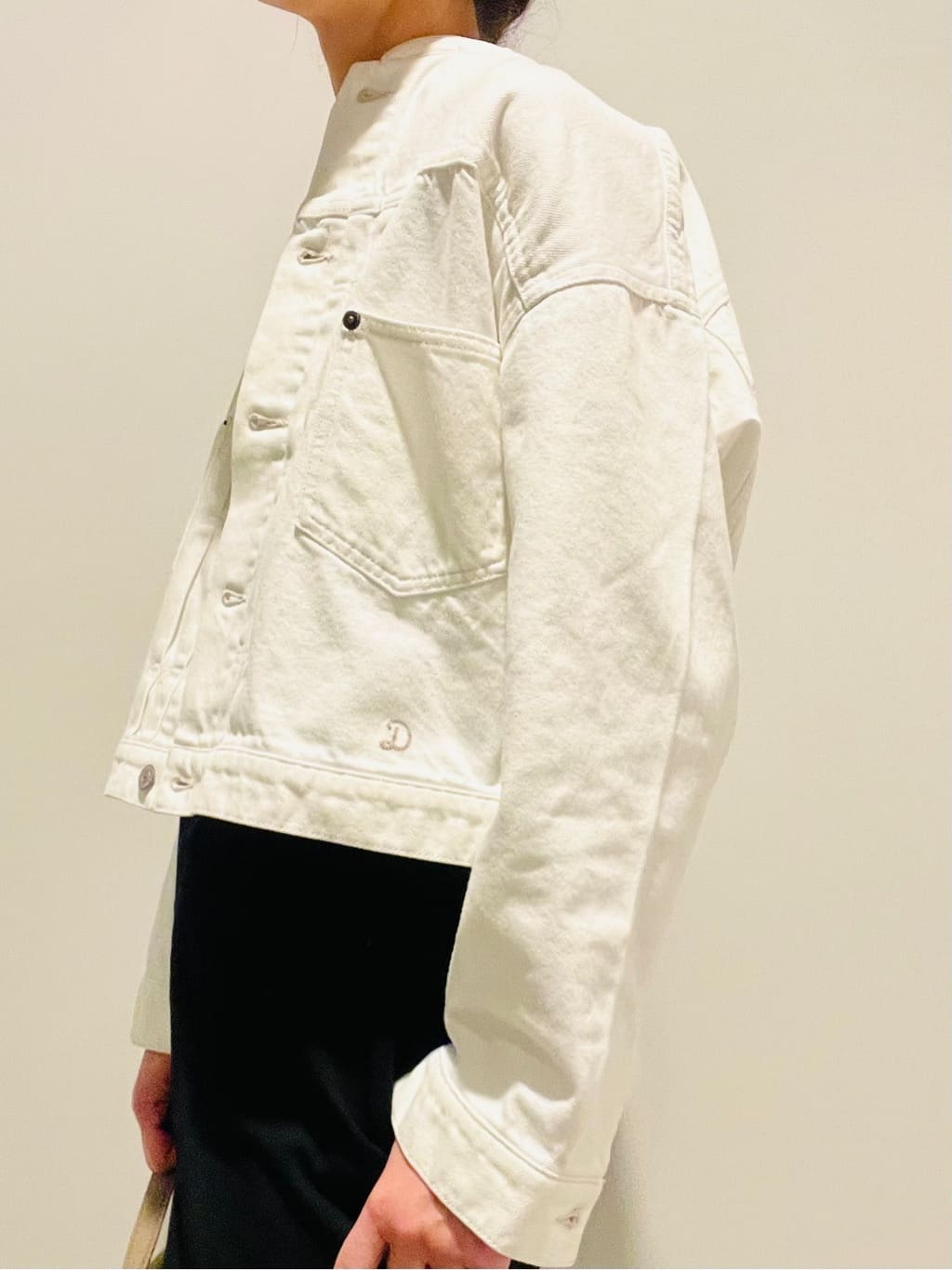 Annさんの「DRESSTERIOR｜【ウォッシャブル】バンドカラー ホワイトＧジャン」を使ったコーディネート