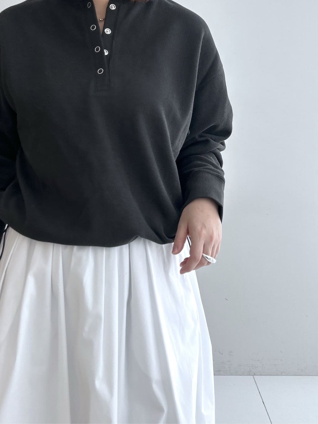Hirokaさんの「Dessin｜【前後2WAY/洗える】ドロストリブカットソー」を使ったコーディネート