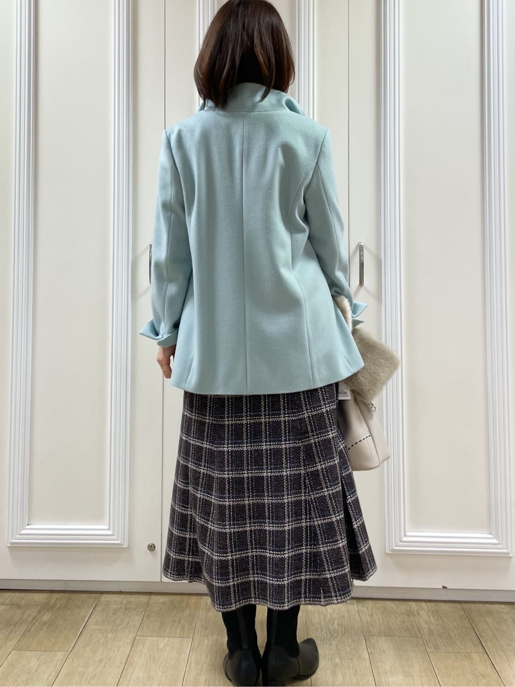 めいさんの「Reflect｜【SS-4Lサイズ／衿が顔に当たらない◎】スタンドネックミドルコート」を使ったコーディネート