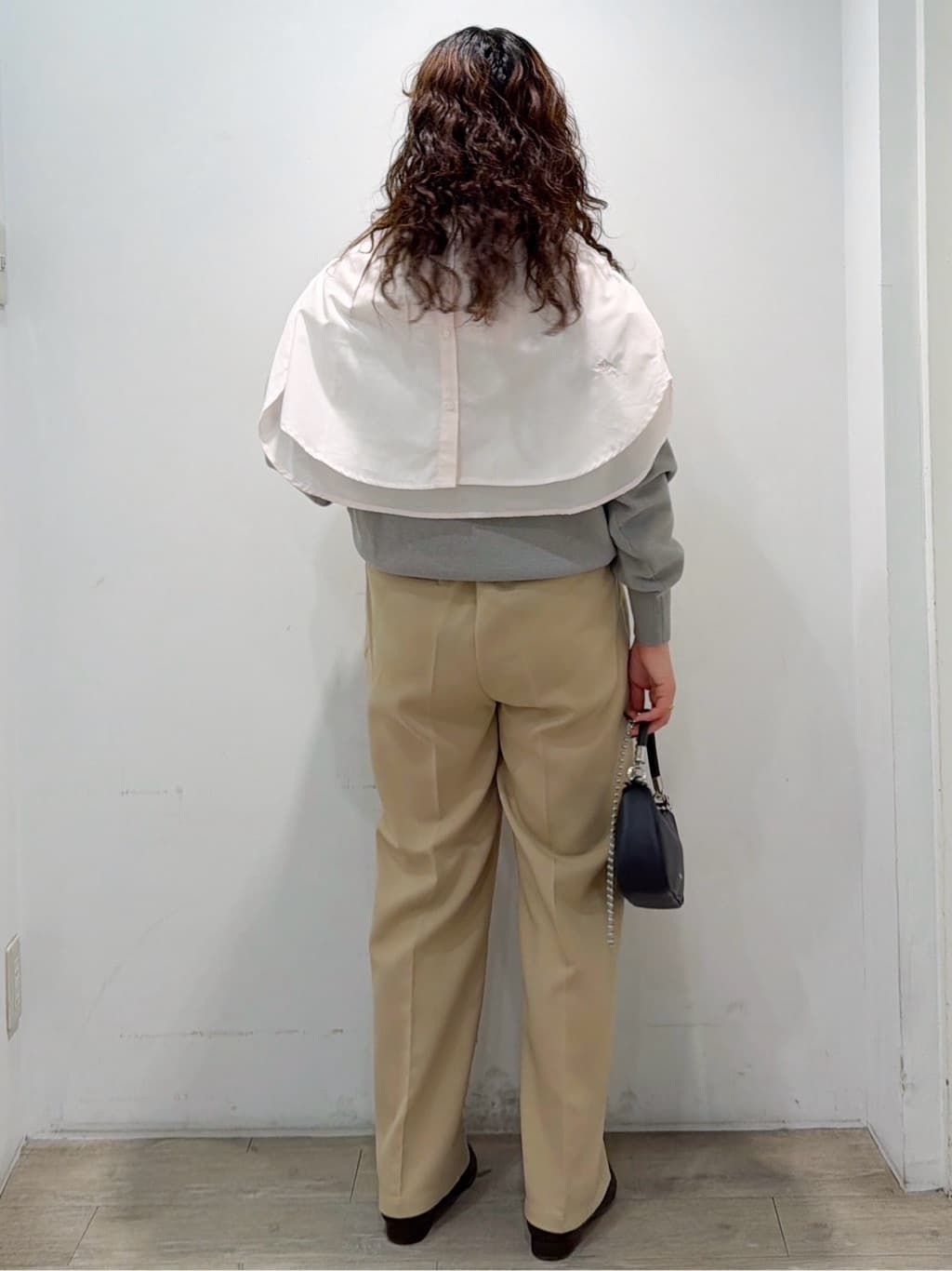 sumicaさんの「OPAQUE.CLIP｜スウェットライクニット【洗濯機OK】」を使ったコーディネート