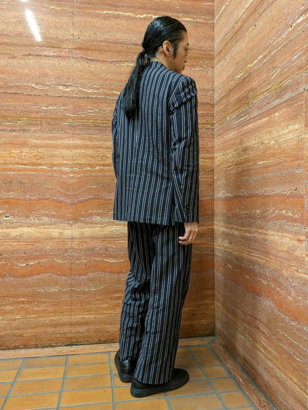かしげるさんの「TAKEO KIKUCHI｜【BOWLER HAT LABEL】サッカーストライプ ダブルジャケット」を使ったコーディネート