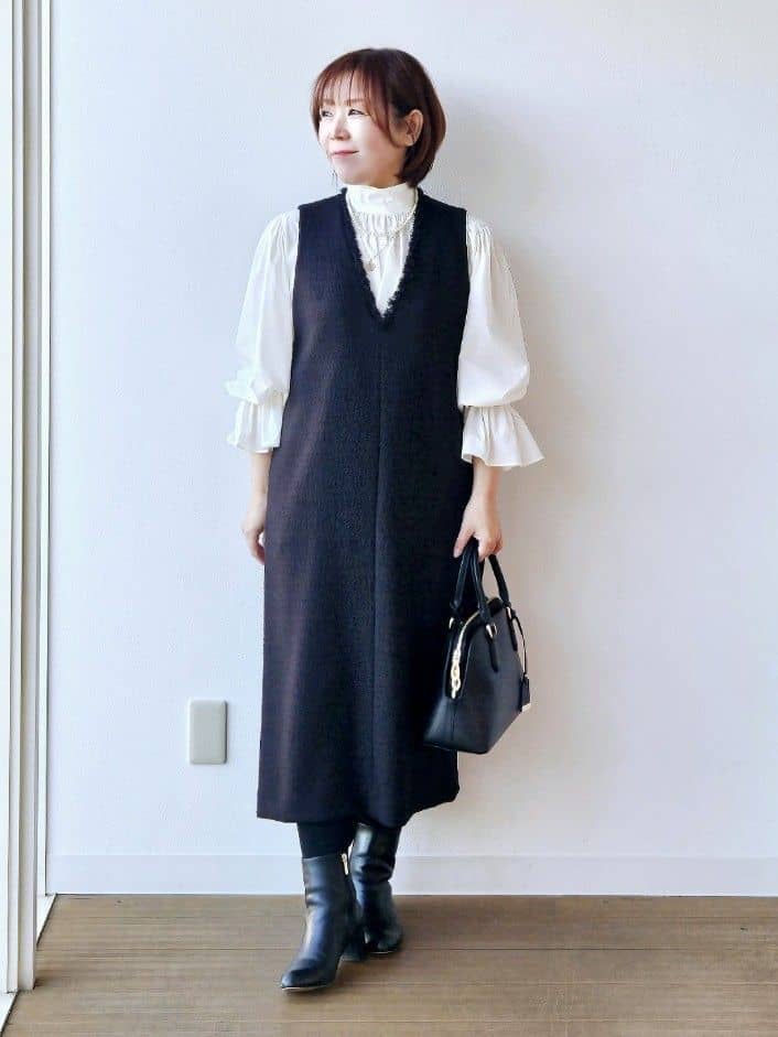 やじまさんの「UNTITLED｜◆【セレモニー/華やか】2WAYボウタイブラウス」を使ったコーディネート