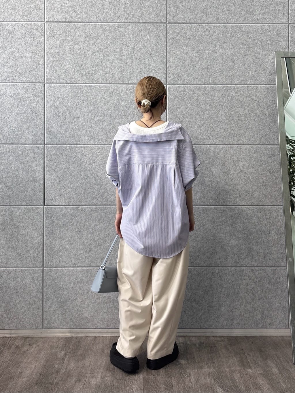 kotakiさんの「INDIVI｜Timeless｜ビッグポケットフォルムシャツ【接触冷感】」を使ったコーディネート