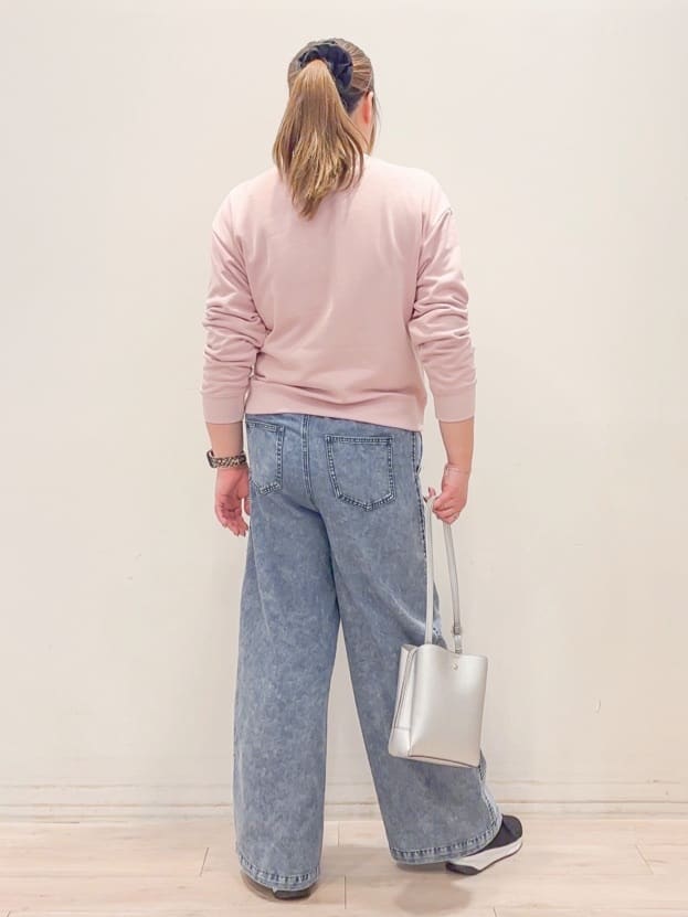 naoさんの「SHOO･LA･RUE｜【軽量/高レビュー】見た目よりもたっぷり入る ふわっと軽い3層ショルダー」を使ったコーディネート