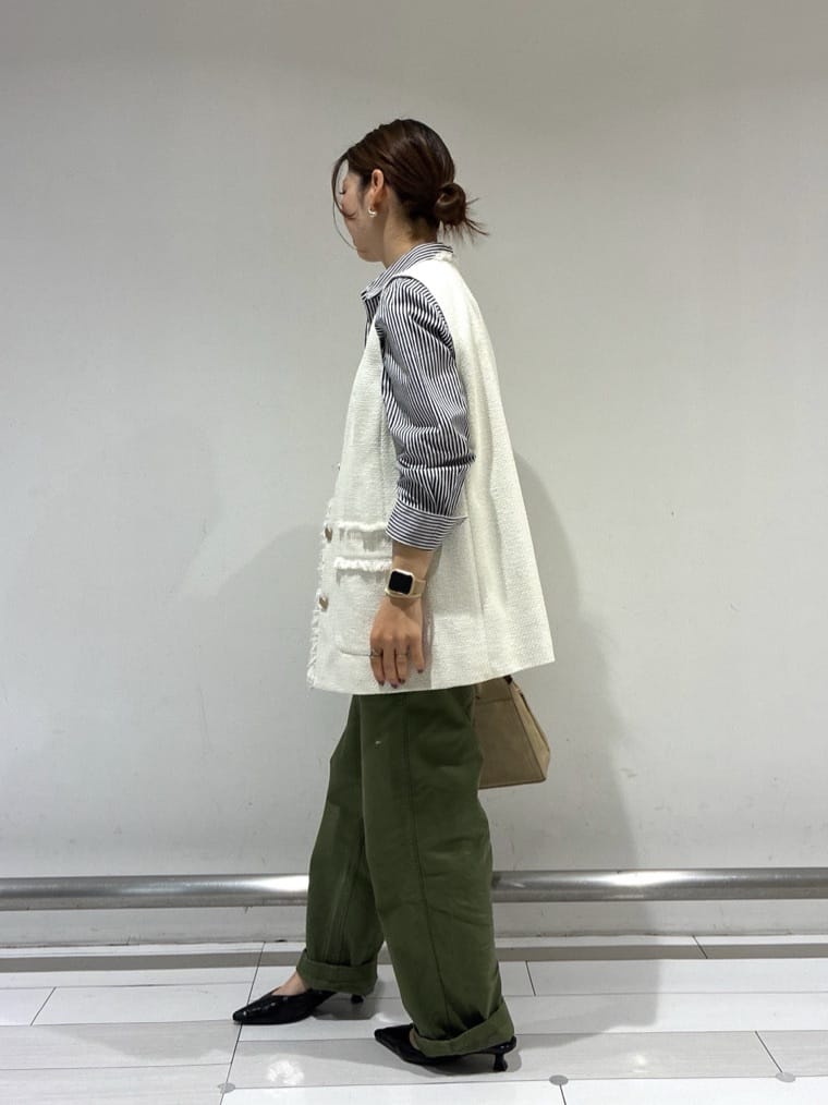 Rinさんの「UNTITLED｜【オンオフ使える】スラブツイード ジレ」を使ったコーディネート