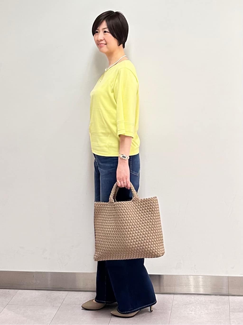 みなこさんの「UNTITLED｜【洗える/清涼感】袖スリットニットプルオーバー」を使ったコーディネート