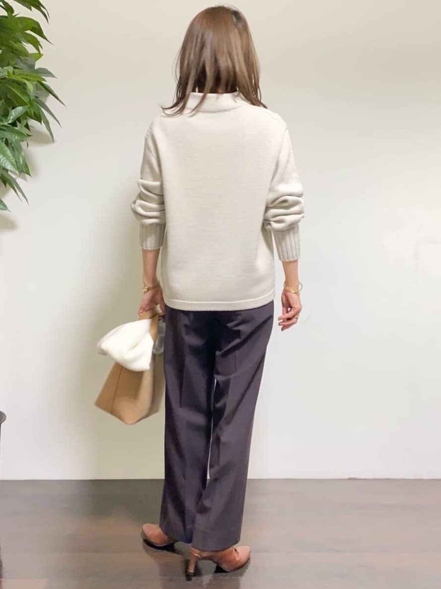 tomoさんの「UNTITLED｜【洗える】スポンディッシュ ボトルネックニット」を使ったコーディネート