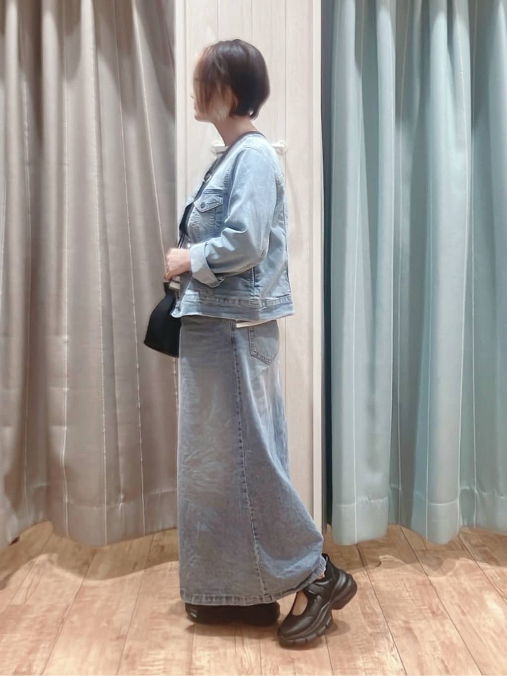 aaamiさんの「SHOO･LA･RUE｜【S-LL/洗濯機可】着こなしいろいろ 首元すっきりボートネック ボーダーロンT」を使ったコーディネート
