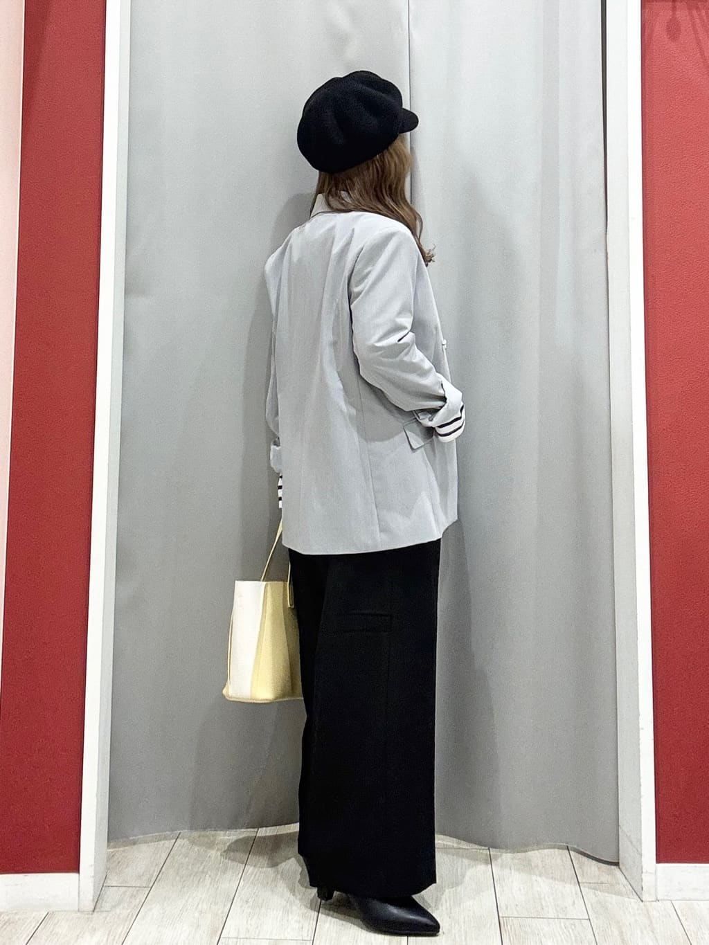 shioさんの「SHOO･LA･RUE｜【軽量/2WAY】コーデのアクセントになる　配色トートバッグ」を使ったコーディネート