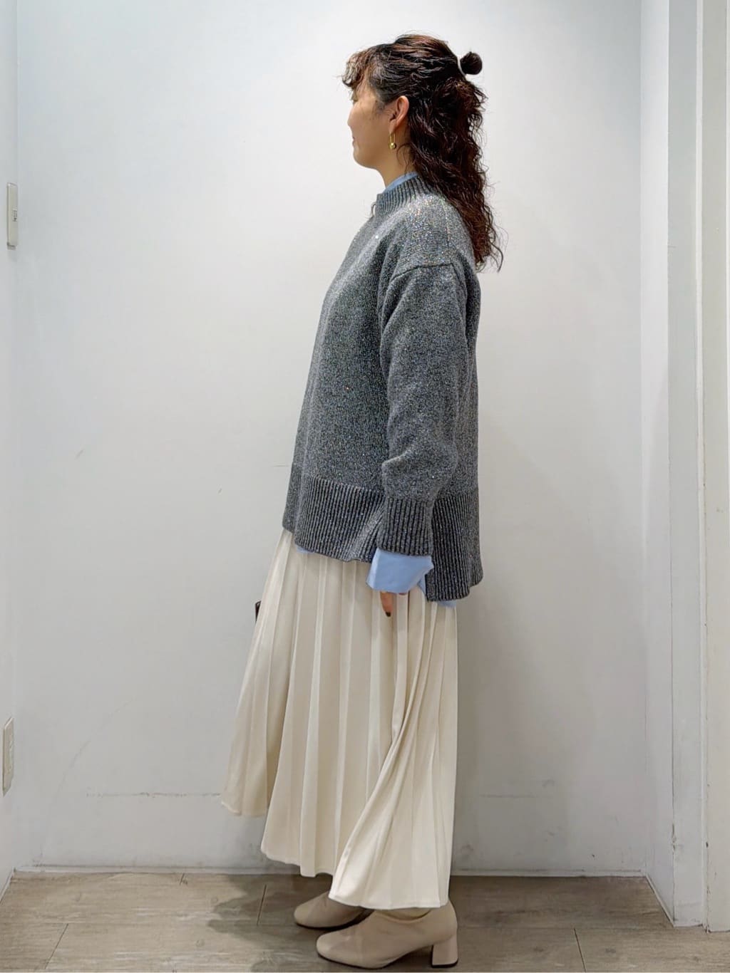 sumicaさんの「OPAQUE.CLIP｜ポケット刺繍レギュラーカラーシャツ【洗濯機OK】」を使ったコーディネート