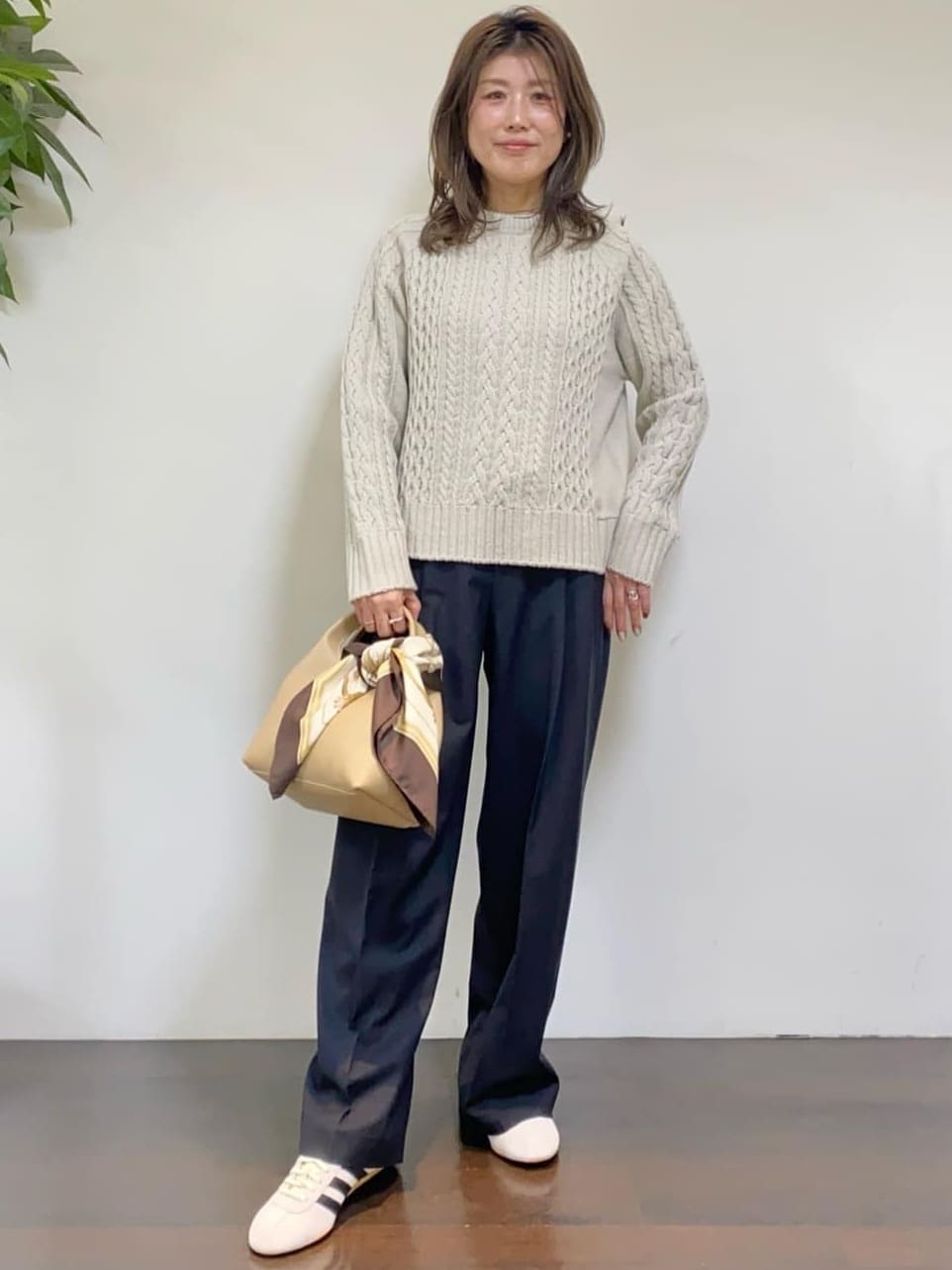 tomoさんの「UNTITLED｜【洗える】スポンディッシュ ケーブル柄ニット」を使ったコーディネート