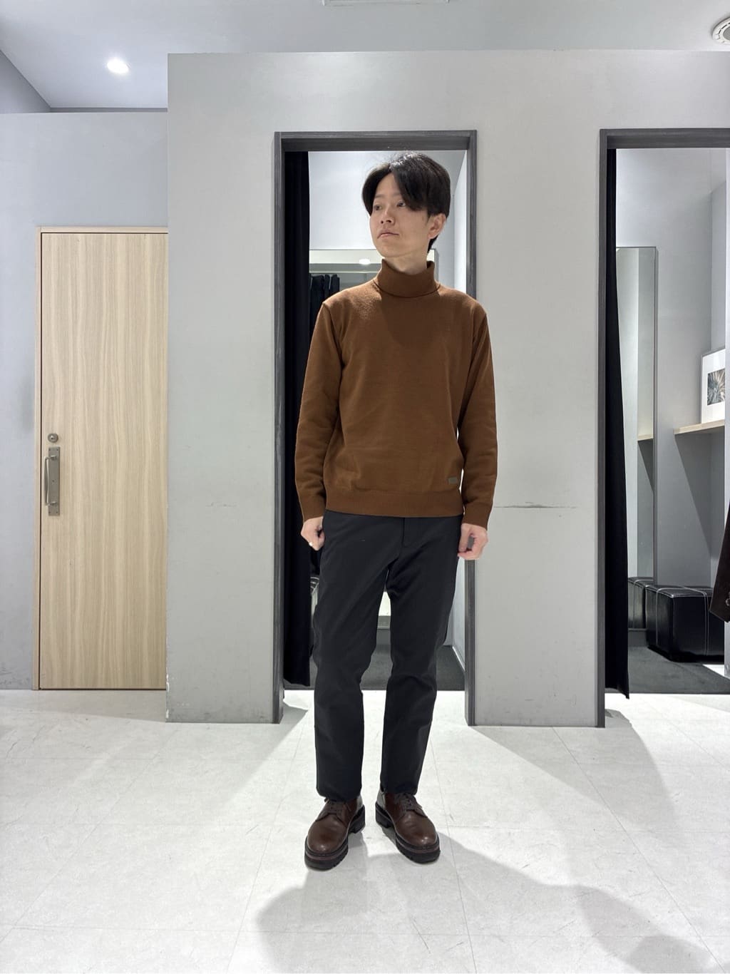 わいずみさんの「TAKEO KIKUCHI｜カラーコンビ ダウンブルゾン」を使ったコーディネート