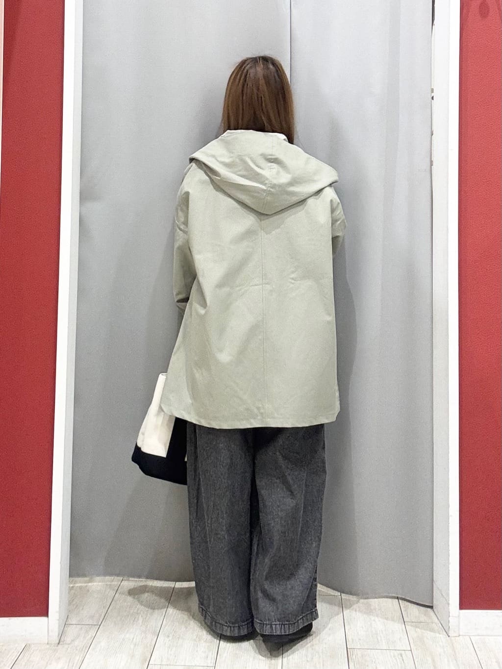 shioさんの「SHOO･LA･RUE｜配色キャンバストートバッグ」を使ったコーディネート