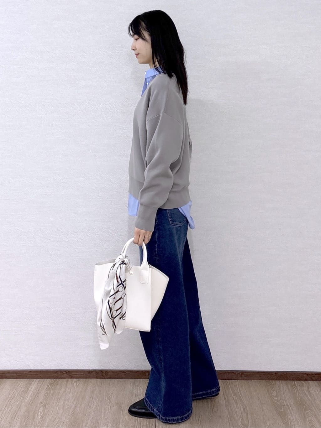 sachikoさんの「OPAQUE.CLIP｜キーネックデザインニット【洗濯機OK】」を使ったコーディネート