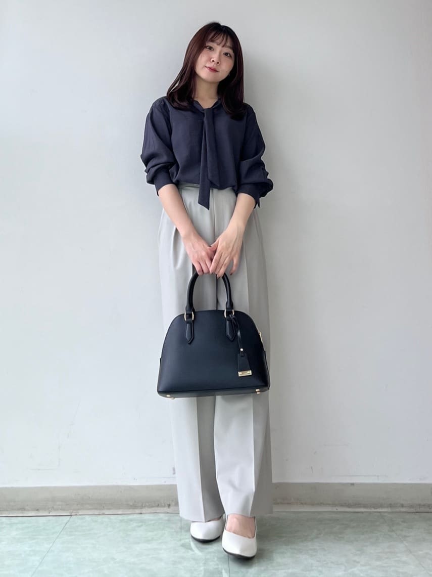 KAHOさんの「UNTITLED｜【洗える/ワイド】ベーシックツータックパンツ」を使ったコーディネート