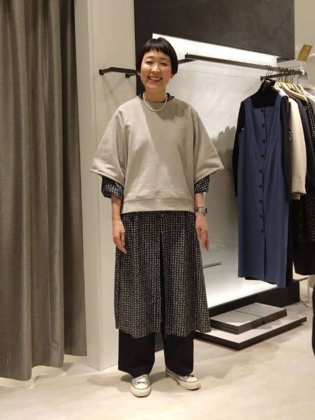 まちこさんの「UNTITLED｜【洗える/きれいめ】クラシカルツイードワンピース」を使ったコーディネート