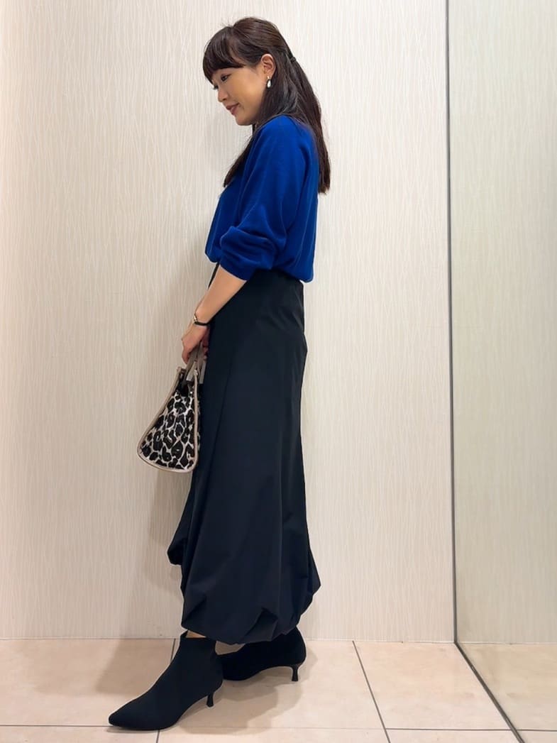 SAHOさんの「UNTITLED｜【ストレッチ素材/撥水加工】バルーンスカート」を使ったコーディネート