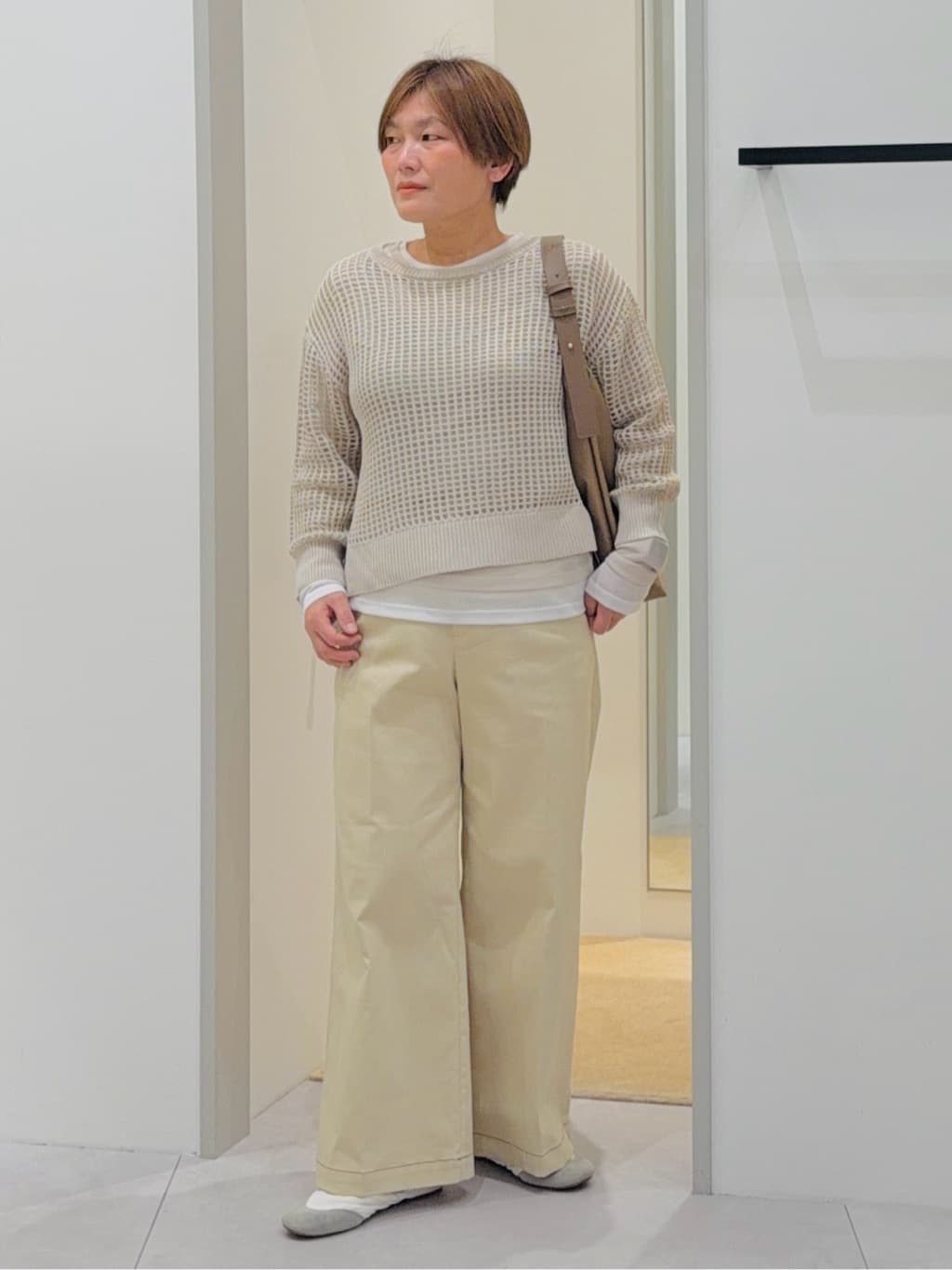 タナさんの「THE SHOP TK｜メッシュニットプルオーバー」を使ったコーディネート