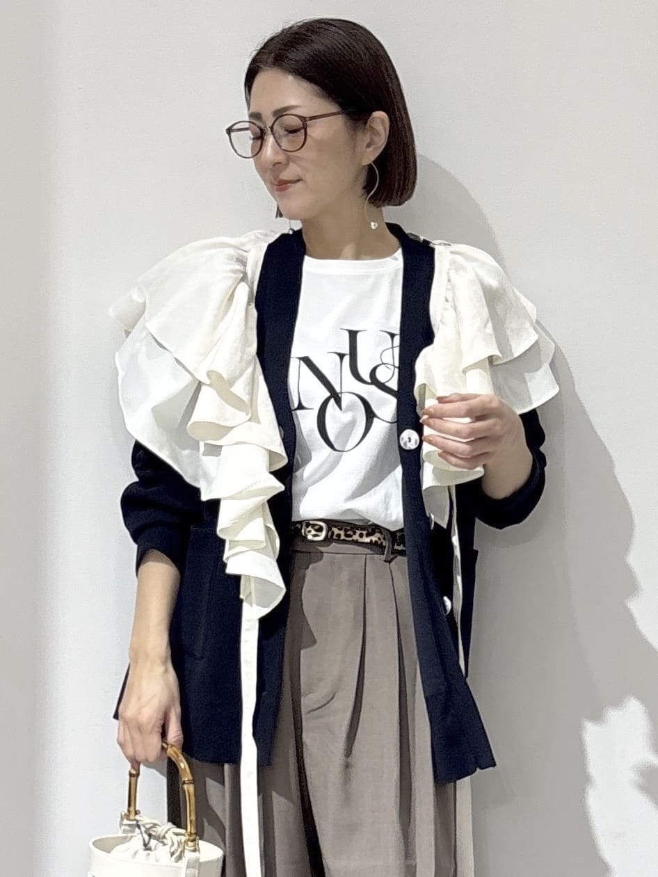 NAKAさんの「OPAQUE.CLIP｜ラッフルフリルケープ【洗濯機OK】」を使ったコーディネート