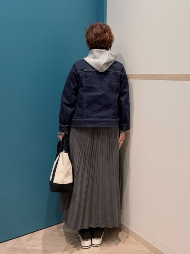 mamoさんの「SHOO･LA･RUE｜【SHOO・LA・RUE DENIM/S-LL/高レビュー】大人のための ノーカラーデニムジャケット」を使ったコーディネート