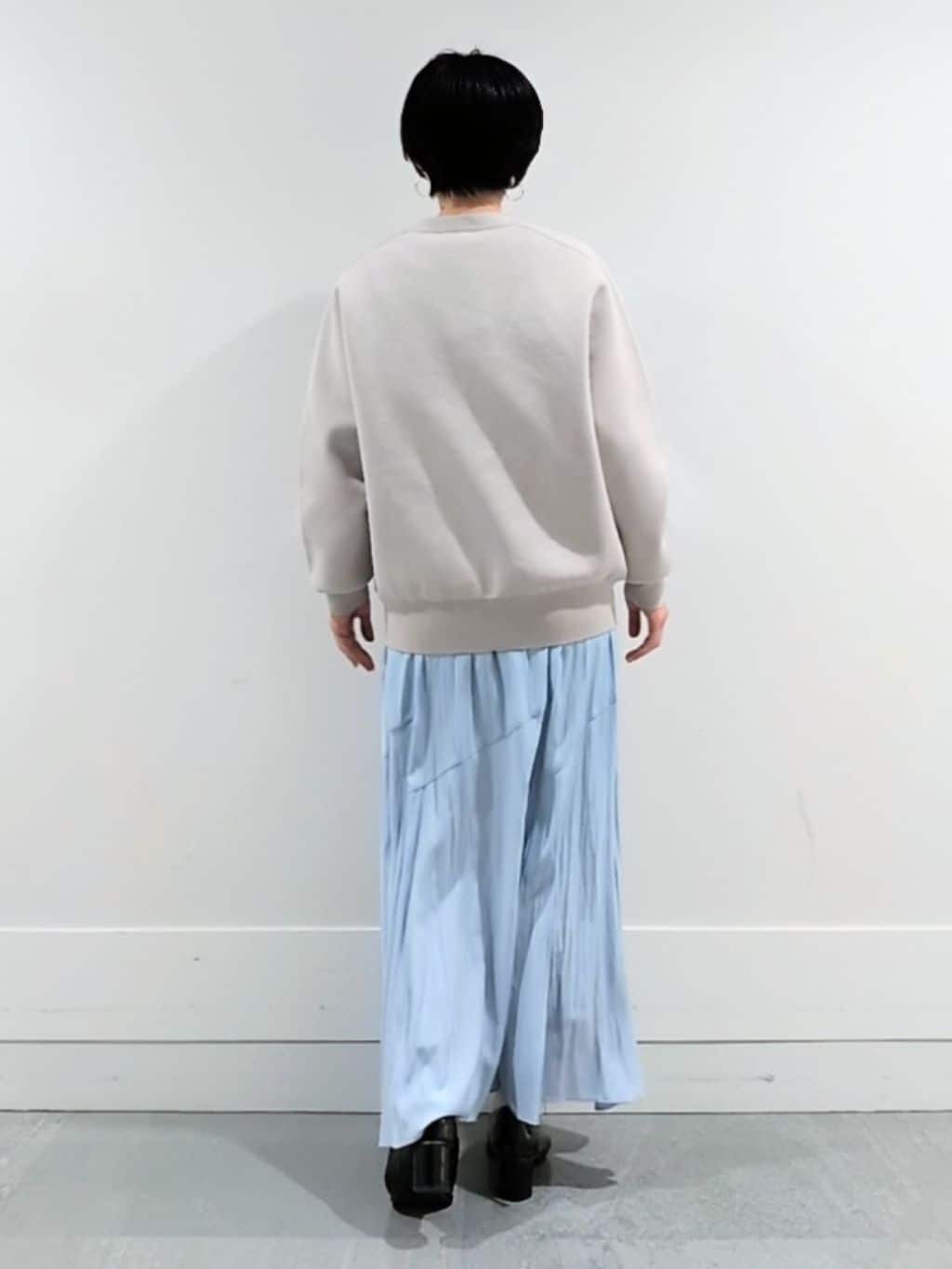 ミズタさんの「UNTITLED｜◆【洗える/後ろウエストゴム】ロングスカート」を使ったコーディネート