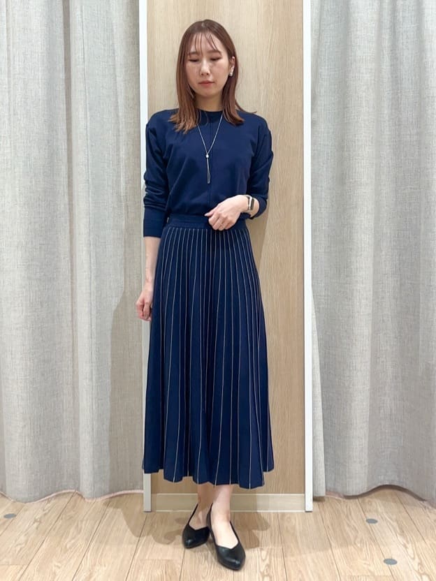みーちゃんさんの「grove｜【SETUP可能】冬から春まで心地よく　タック編みオーバーサイズニット」を使ったコーディネート