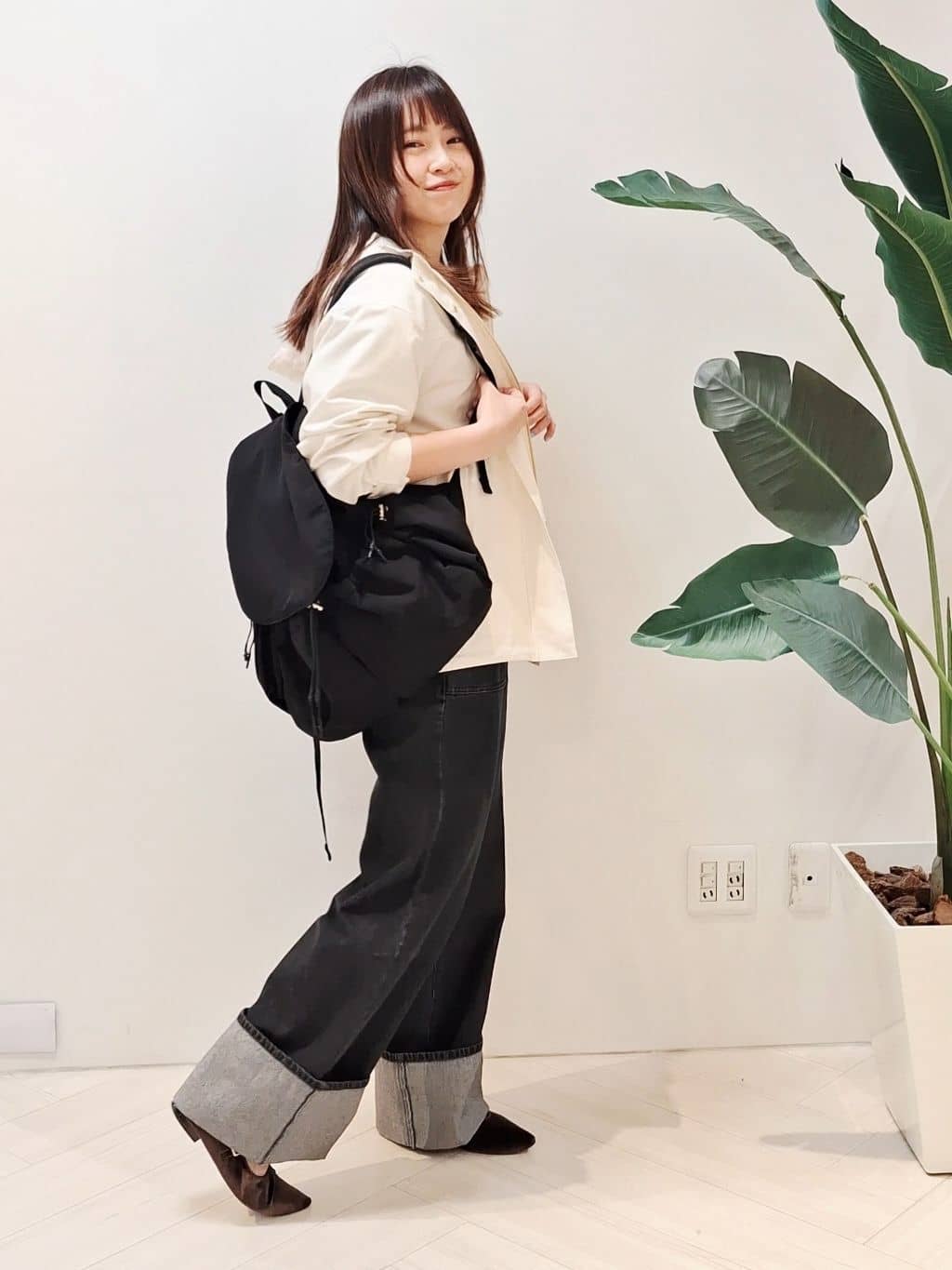 YuKaRiさんの「UNTITLED｜ロールアップデニム」を使ったコーディネート