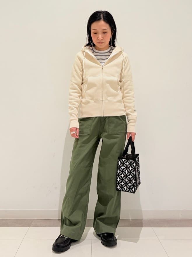 MIYAKAWAさんの「DRESSTERIOR｜デキシー吊裏毛ジップアップパーカ」を使ったコーディネート