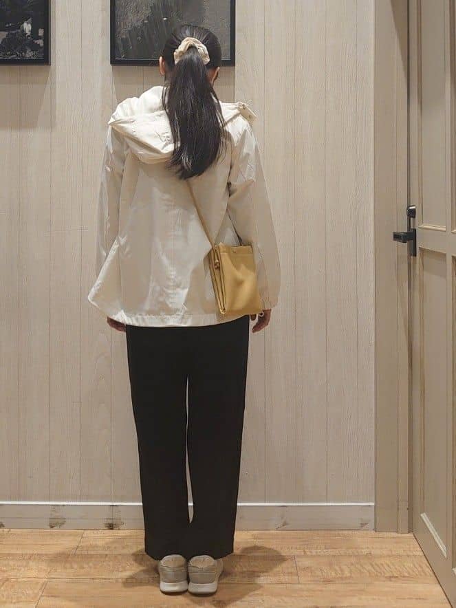 hanaさんの「SHOO･LA･RUE｜2層ミニショルダーバッグ」を使ったコーディネート