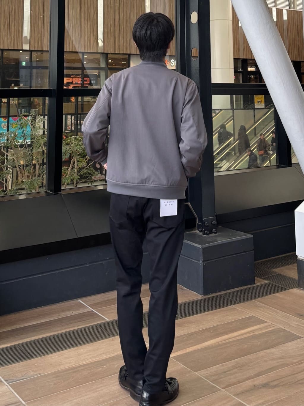 うらしーさんの「THE SHOP TK｜FLEX LINE ストレッチリブブルゾン　ストレッチ/防シワ/マシンウォッシャブル/セットアップ可」を使ったコーディネート