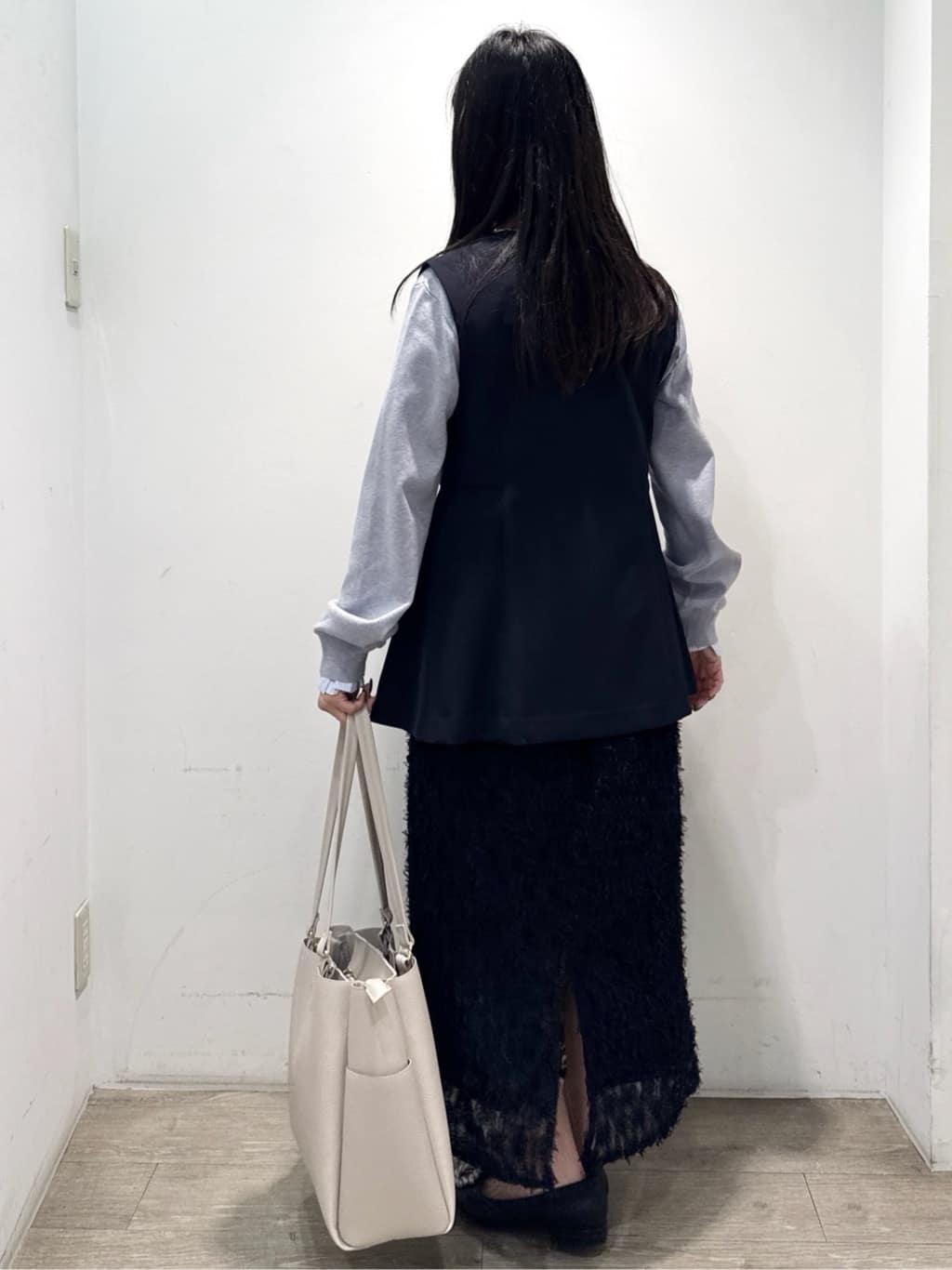 yuicciさんの「OPAQUE.CLIP｜ペプラムジレ／セットアップ対応可【洗濯機OK】」を使ったコーディネート